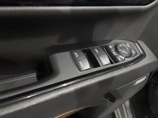 Used 2024 GMC Sierra 2500 AT4 w/ Technology Package image 14