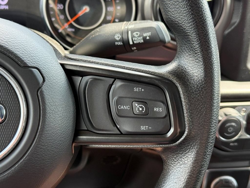Used 2022 Jeep Gladiator Sport AWD/4WD image 31