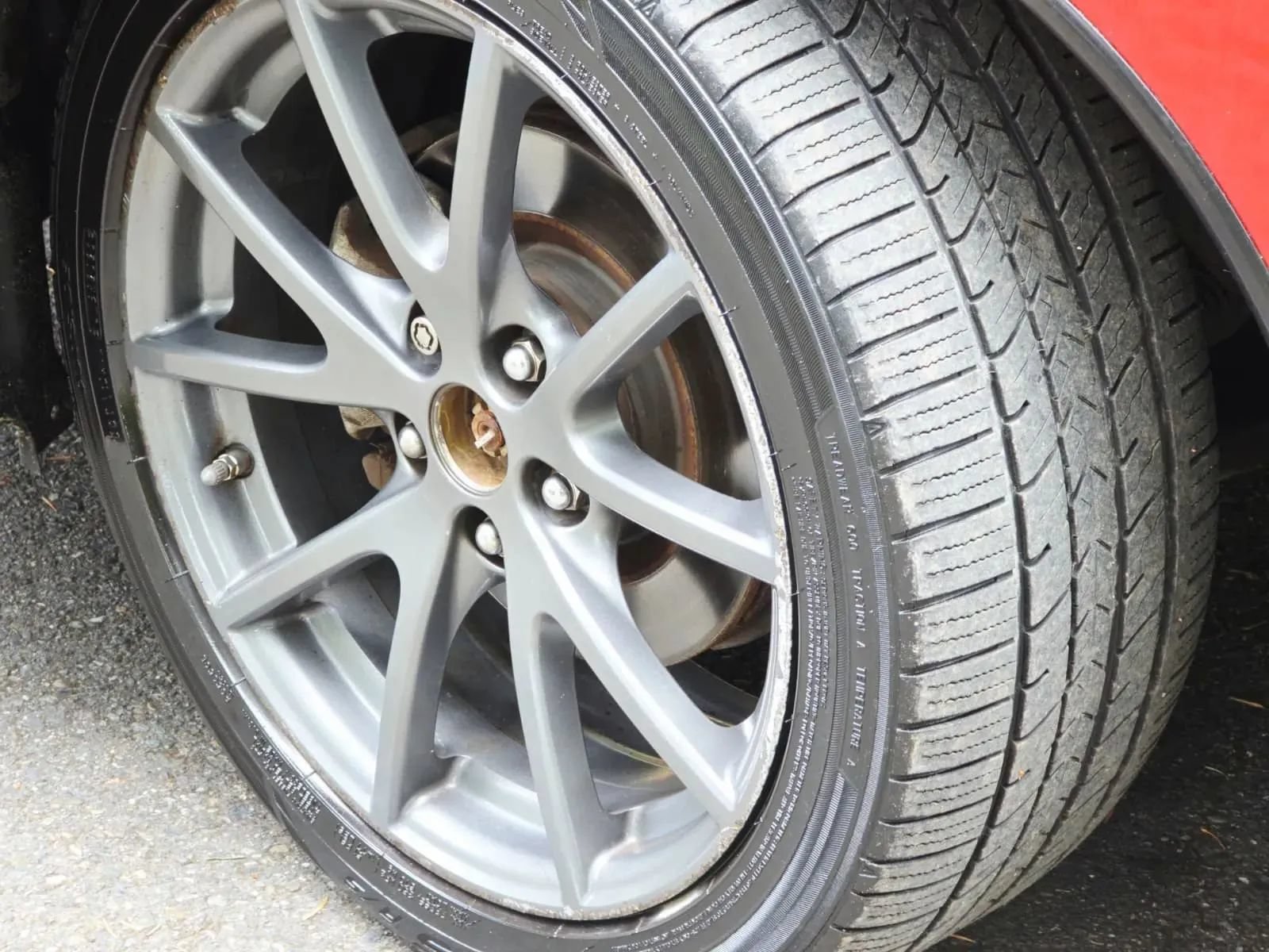 Used 2012 Mitsubishi Eclipse FWD image 15
