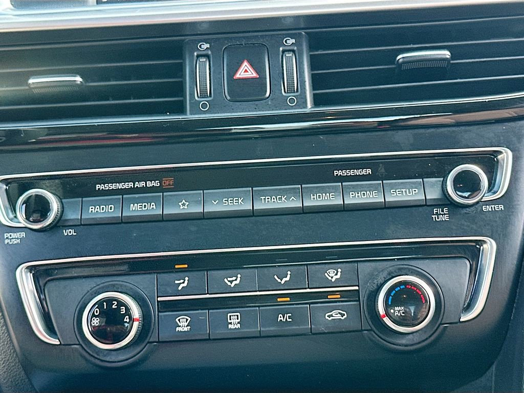 Used 2020 Kia Optima LX image 13