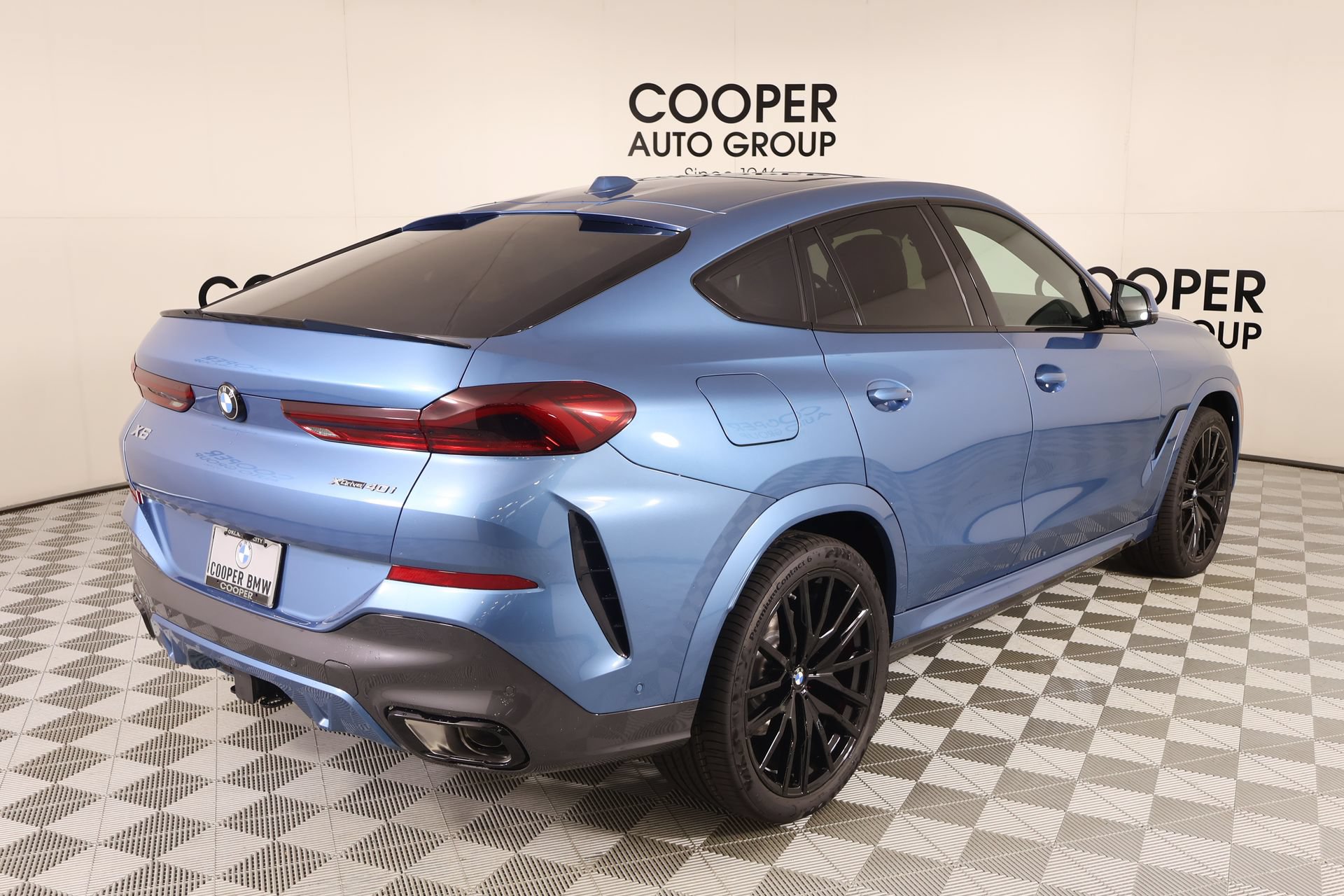 New 2027 BMW X6 xDrive40i w/ Executive Package AWD/4WD image 20