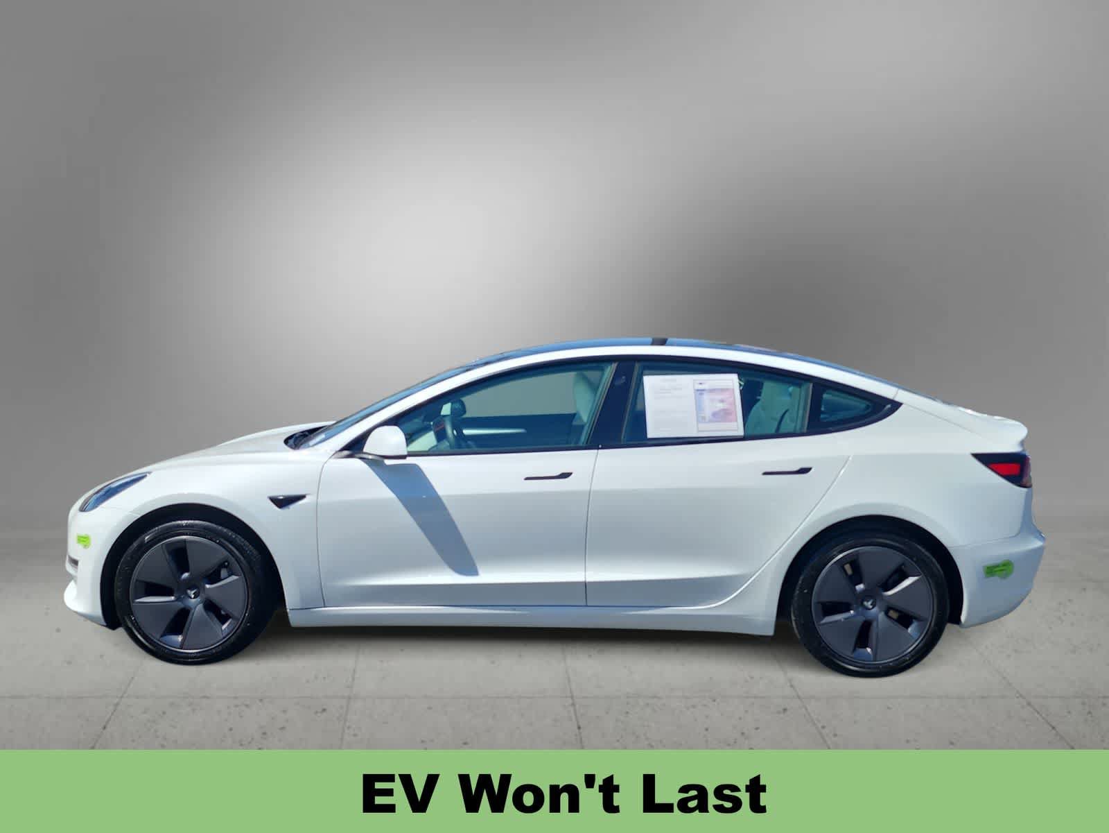 Used 2023 Tesla Model 3 Standard Range RWD image 5