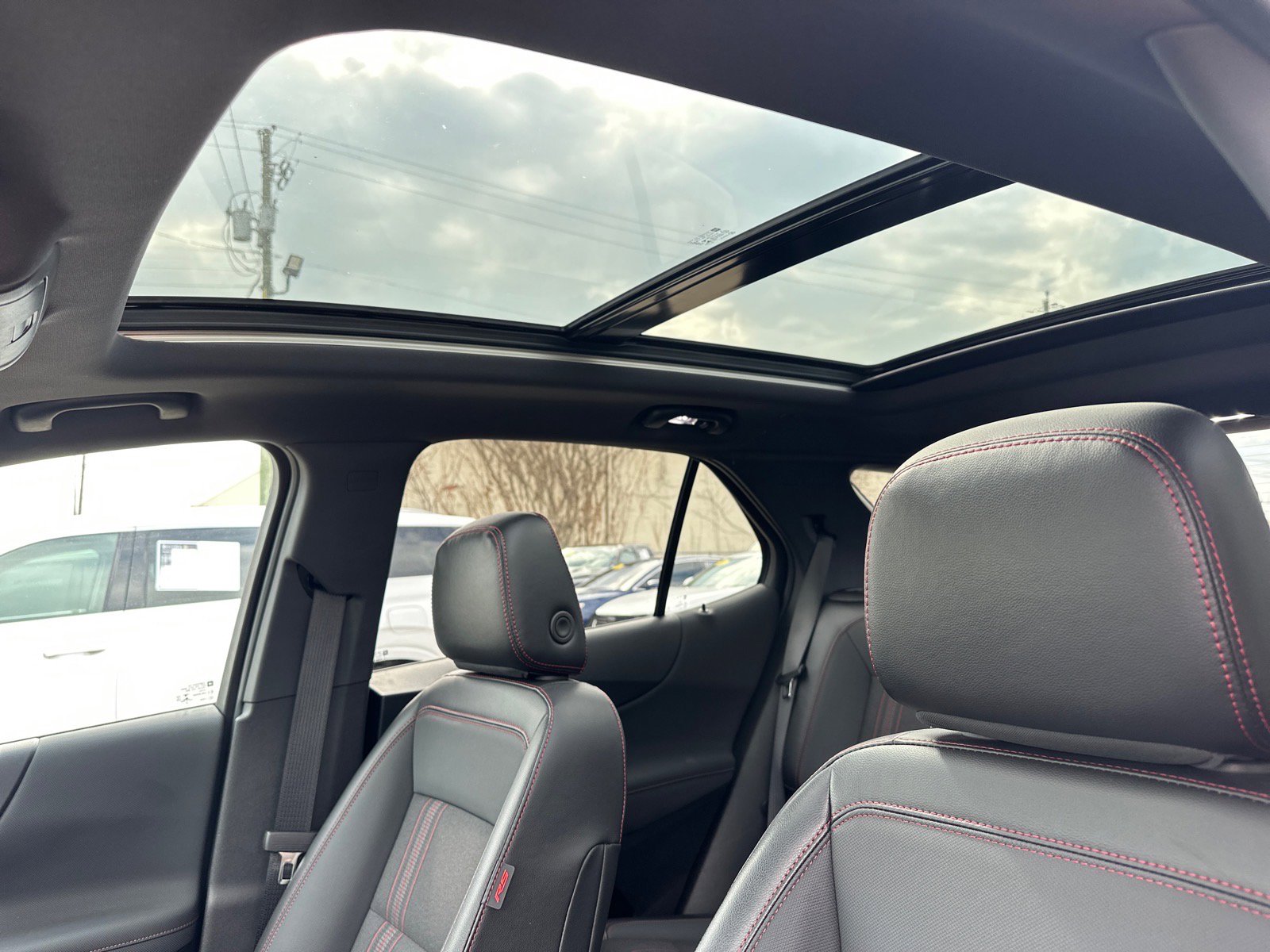 Used 2023 Chevrolet Equinox RS image 20