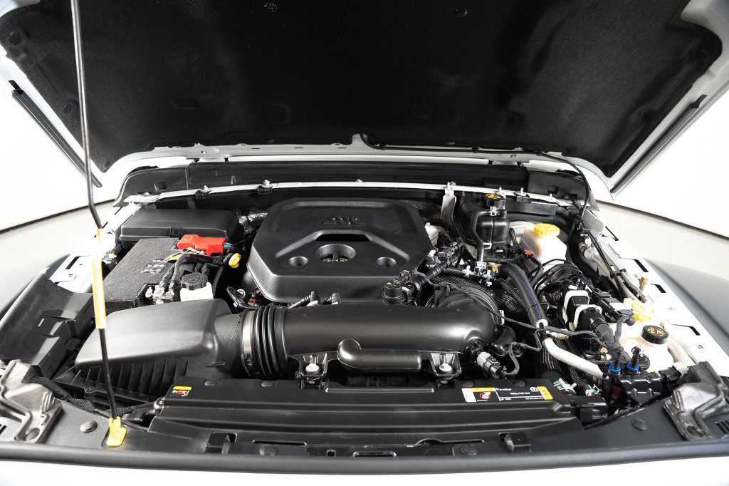 Used 2025 Jeep Wrangler Unlimited Rubicon AWD/4WD image 38