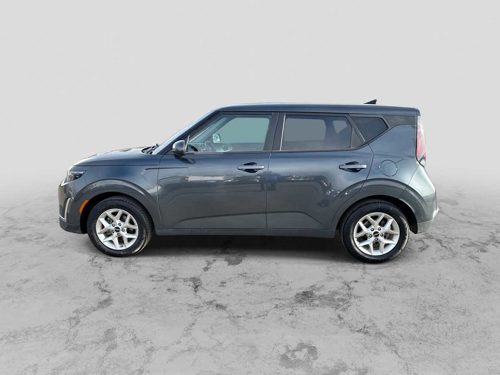 Used 2024 Kia Soul LX w/ Option Group 015 image 5