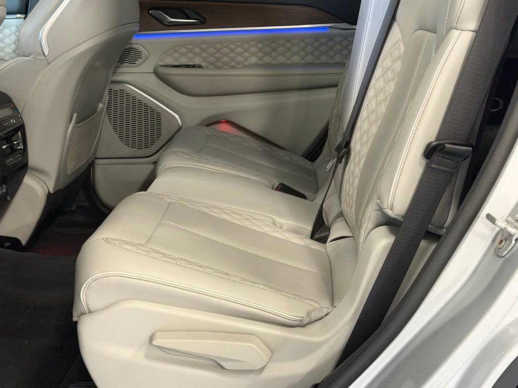 Used 2021 Jeep Grand Cherokee L Summit w/ Advanced Protech Group IV image 26