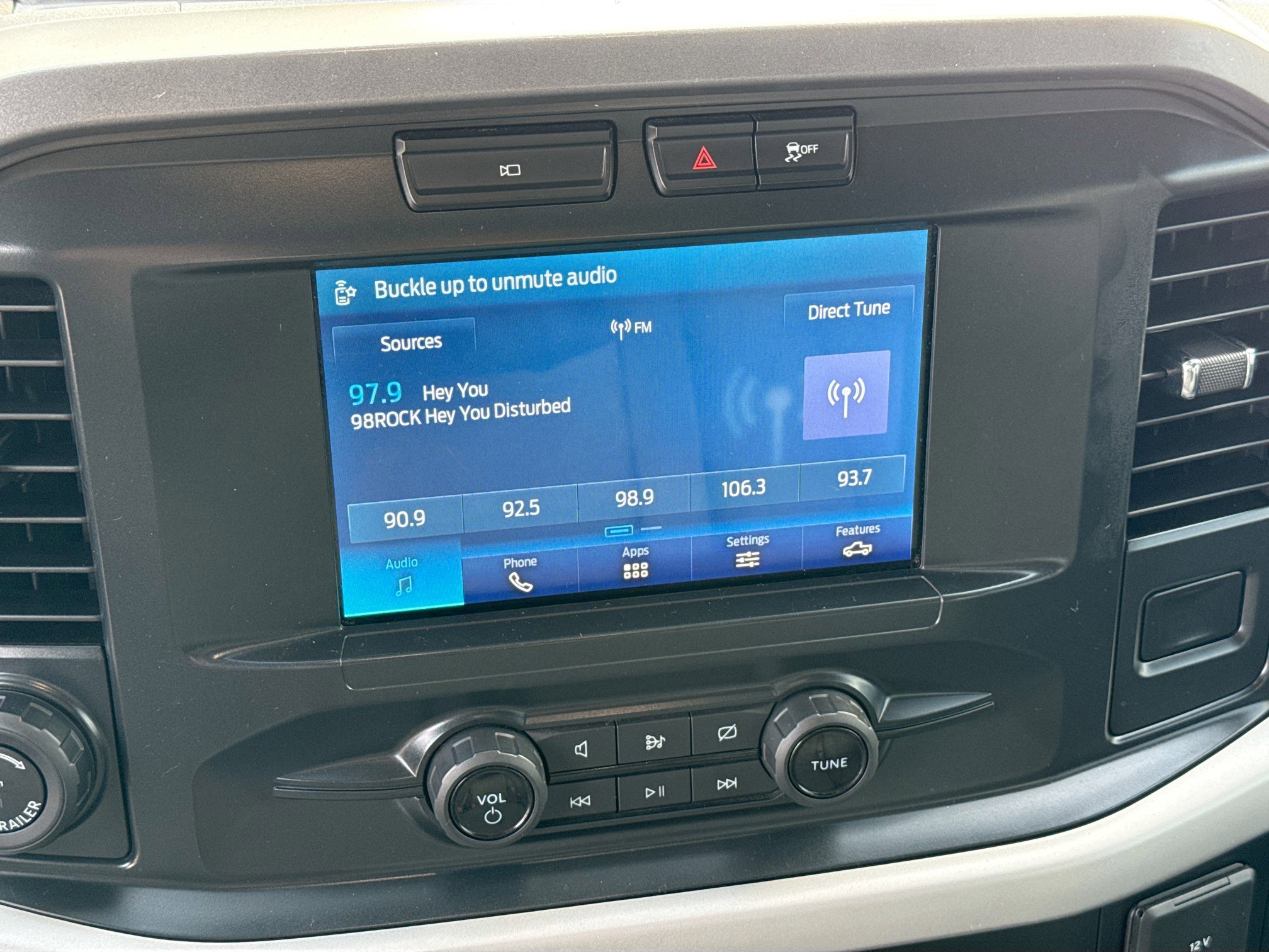 Used 2022 Ford F150 XLT w/ Trailer Tow Package image 28