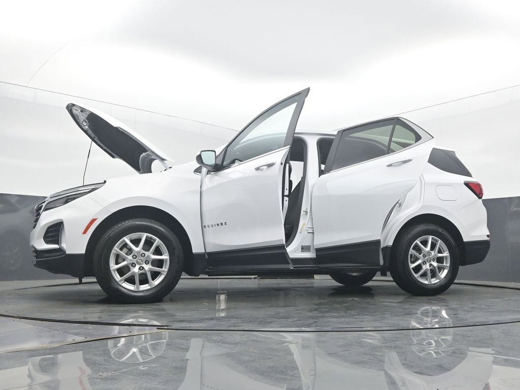 Used 2024 Chevrolet Equinox LT image 59