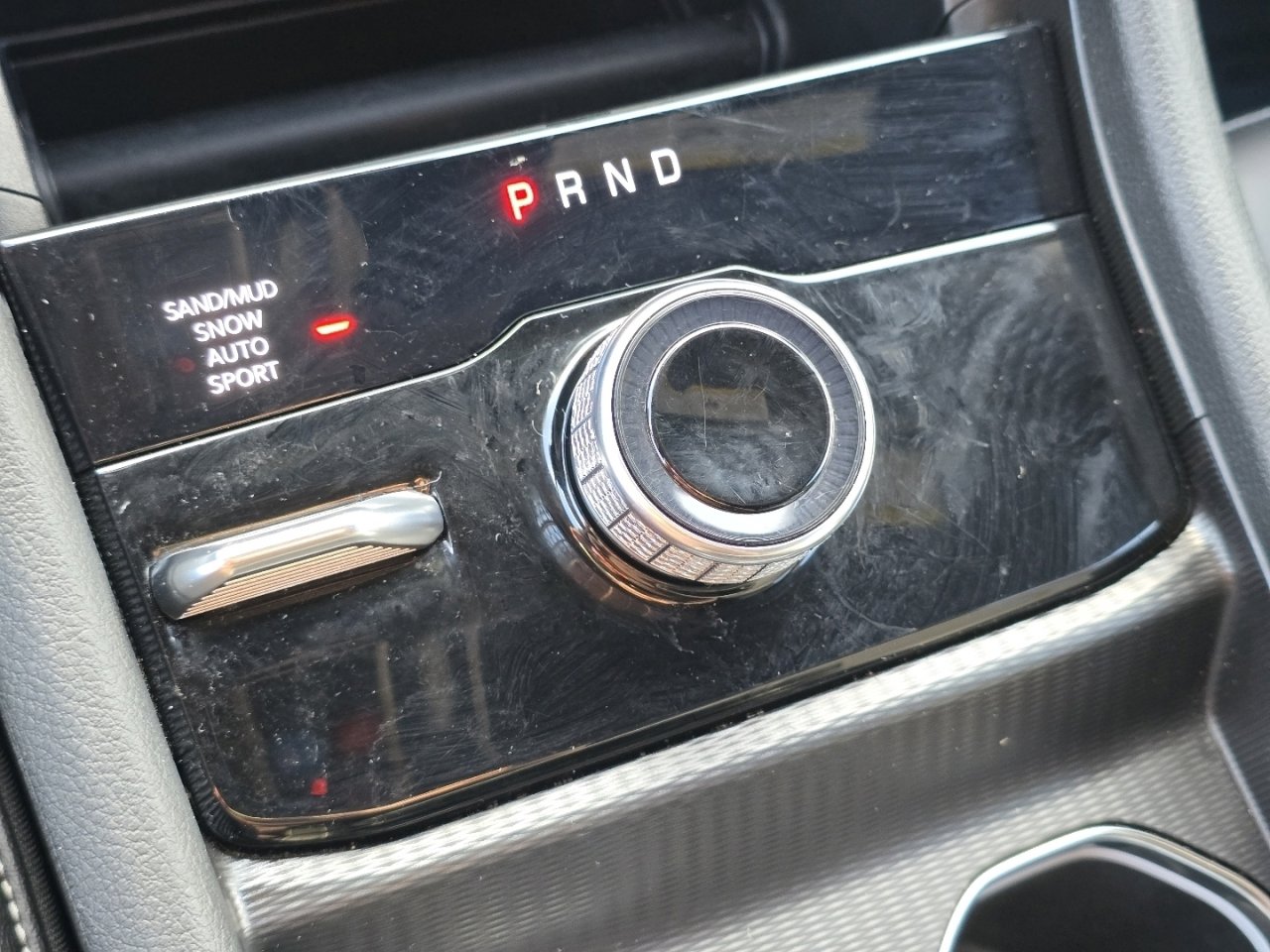 Used 2025 Jeep Grand Cherokee Limited w/ Black Appearance Package image 31