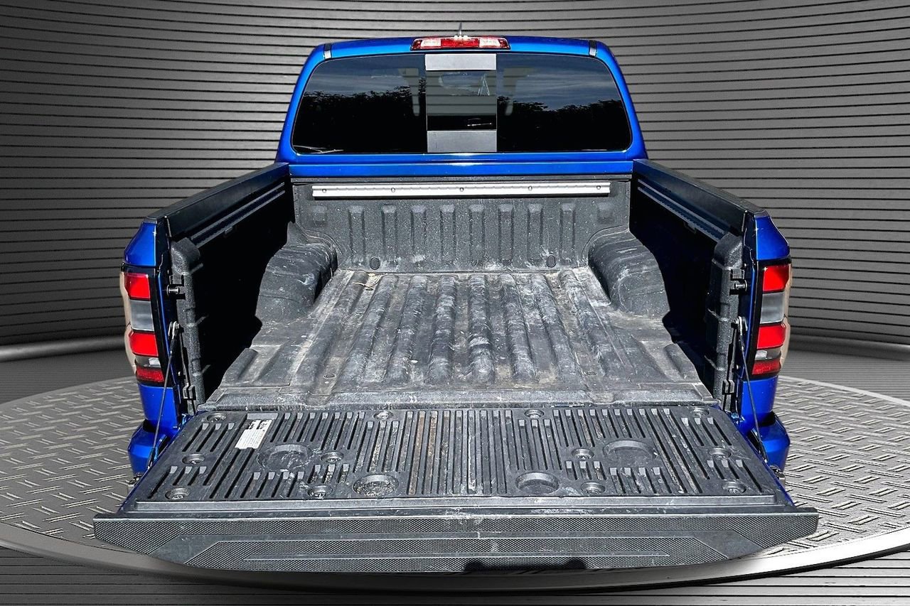 Used 2024 Nissan Frontier SL w/ Technology Package image 33