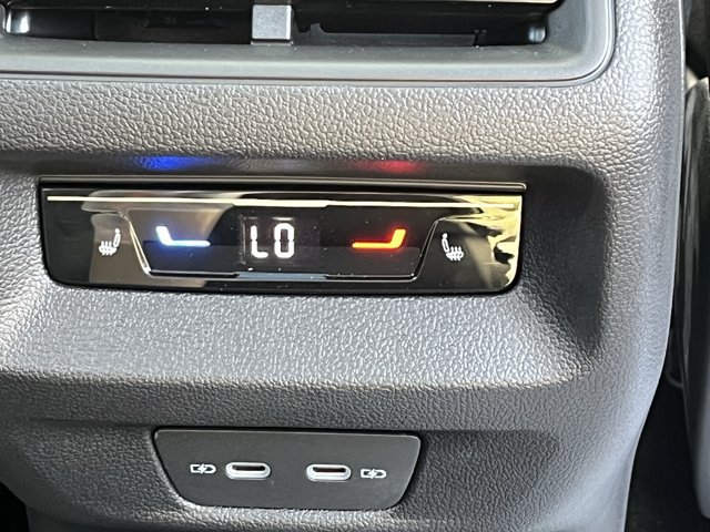 New 2026 Volkswagen Tiguan SEL R-Line AWD/4WD image 12