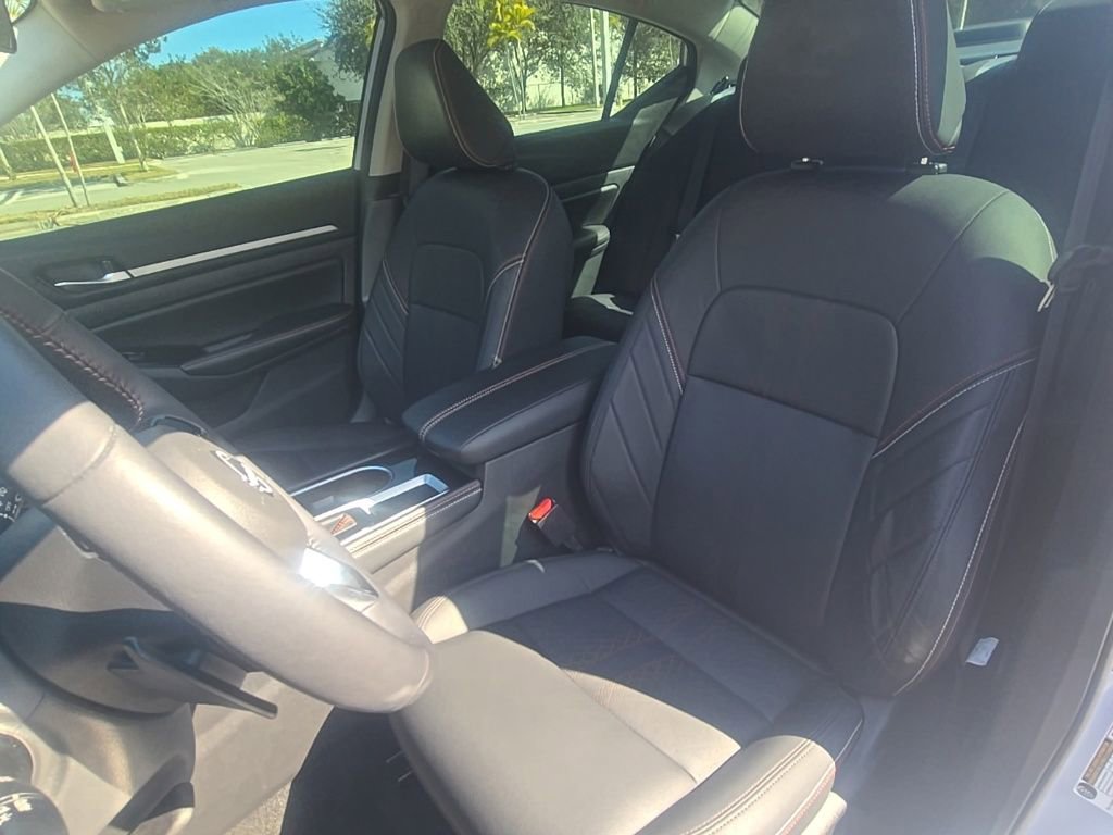 Used 2024 Nissan Altima 2.5 SR w/ SR Premium Package image 15
