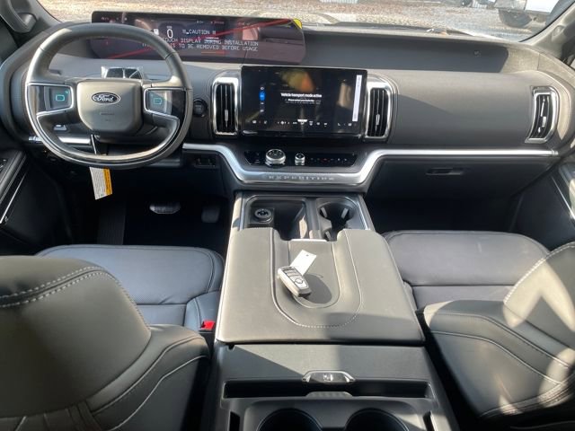 New 2025 Ford Expedition Platinum w/ Stealth Performance Package image 13