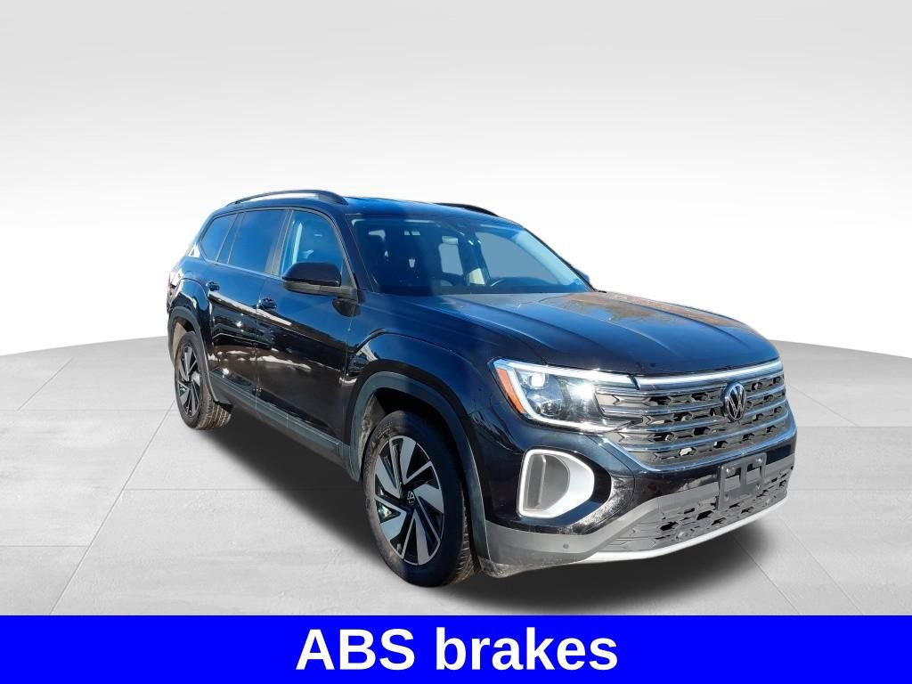 Used 2025 Volkswagen Atlas SE image 22