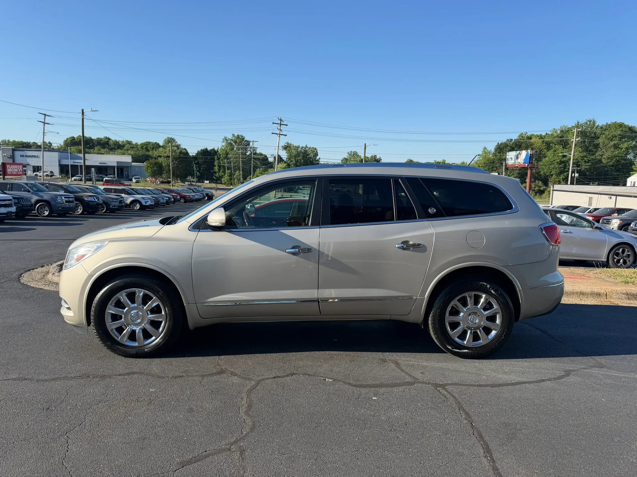 Used 2013 Buick Enclave Leather AWD/4WD image 4