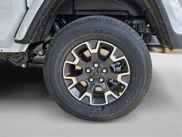 New 2026 Jeep Gladiator Sport AWD/4WD image 10