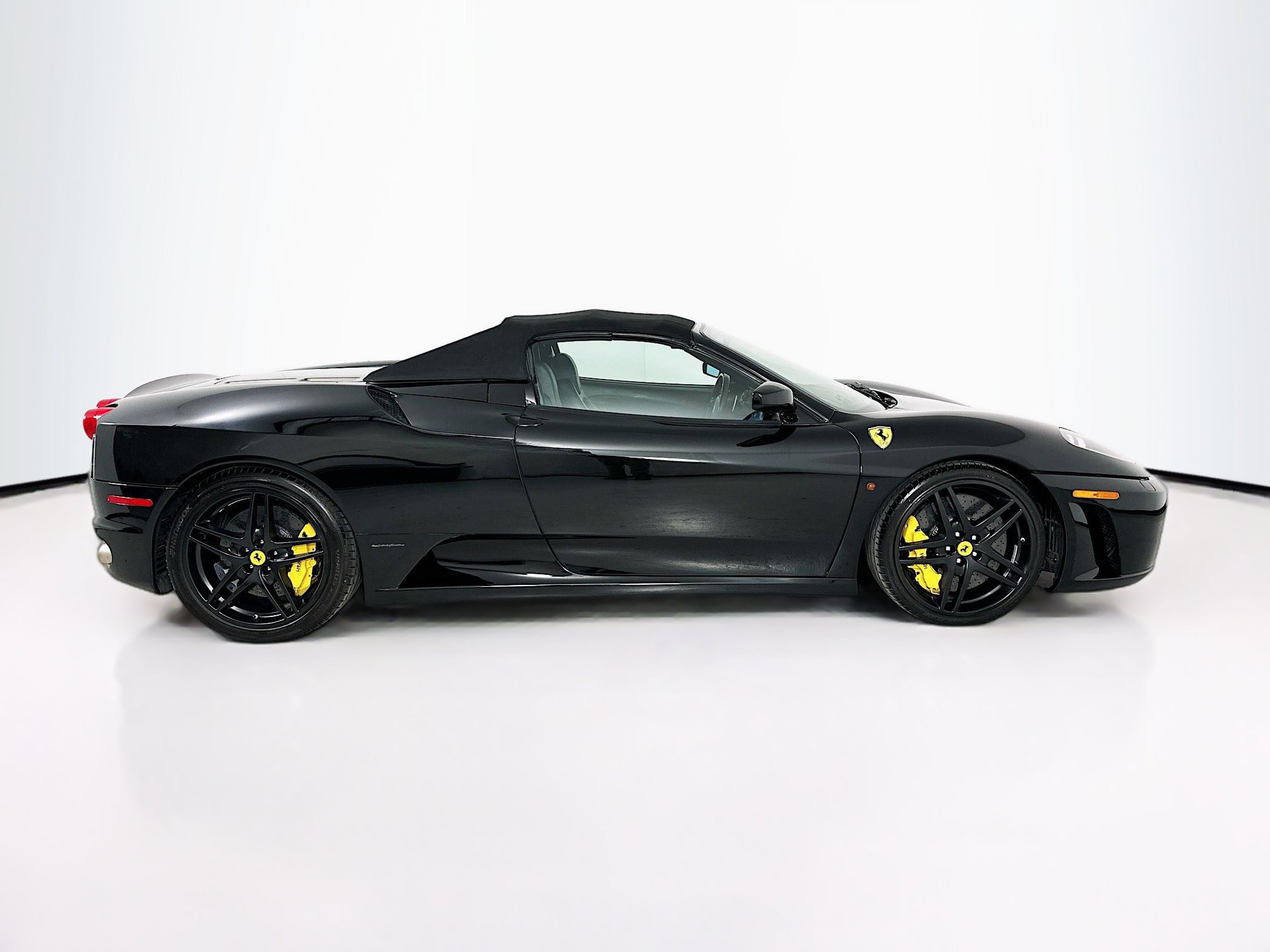 Used 2008 Ferrari F430 Spider RWD image 5