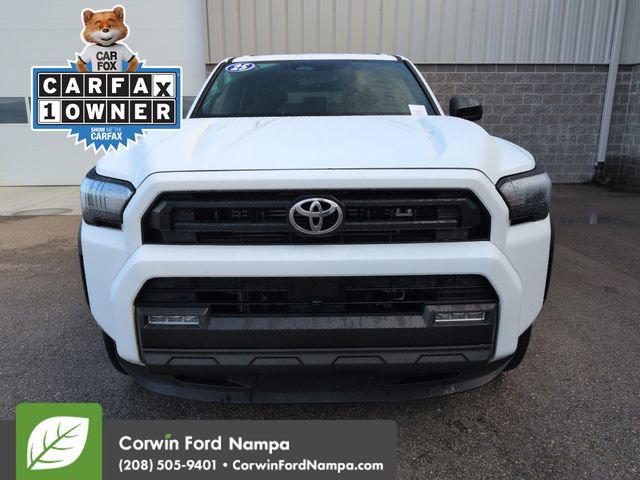Used 2025 Toyota 4Runner SR5 AWD/4WD image 8