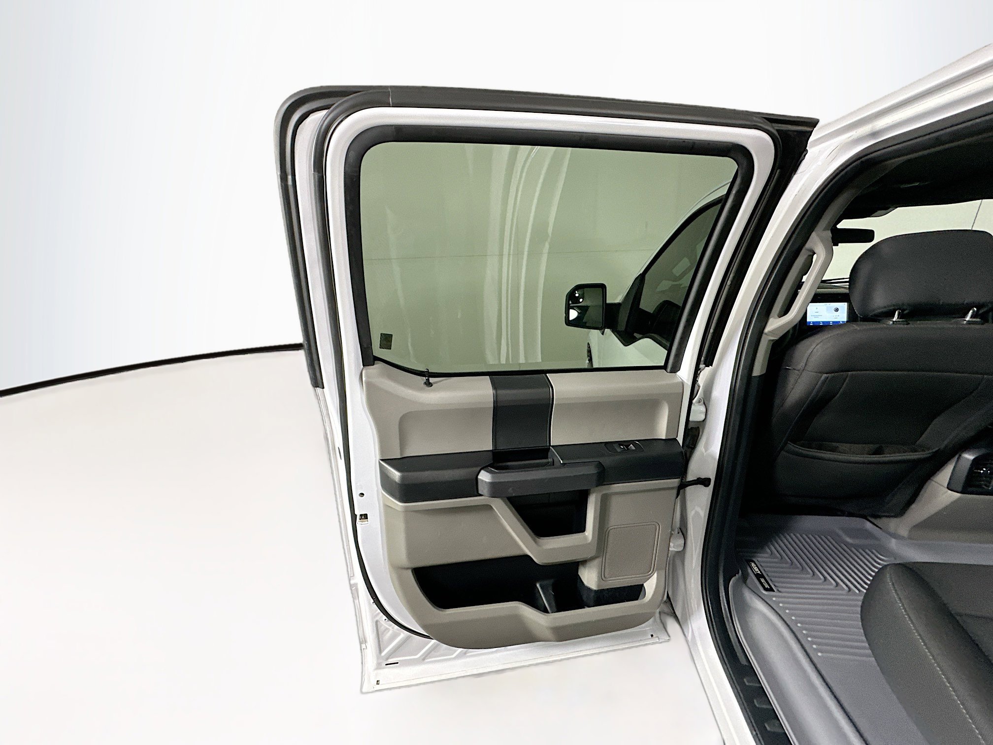 Used 2019 Ford F150 XL w/ Equipment Group 101A Mid image 26