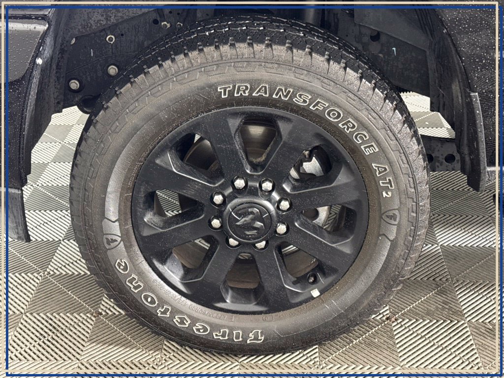 Used 2025 RAM 2500 Big Horn AWD/4WD image 17