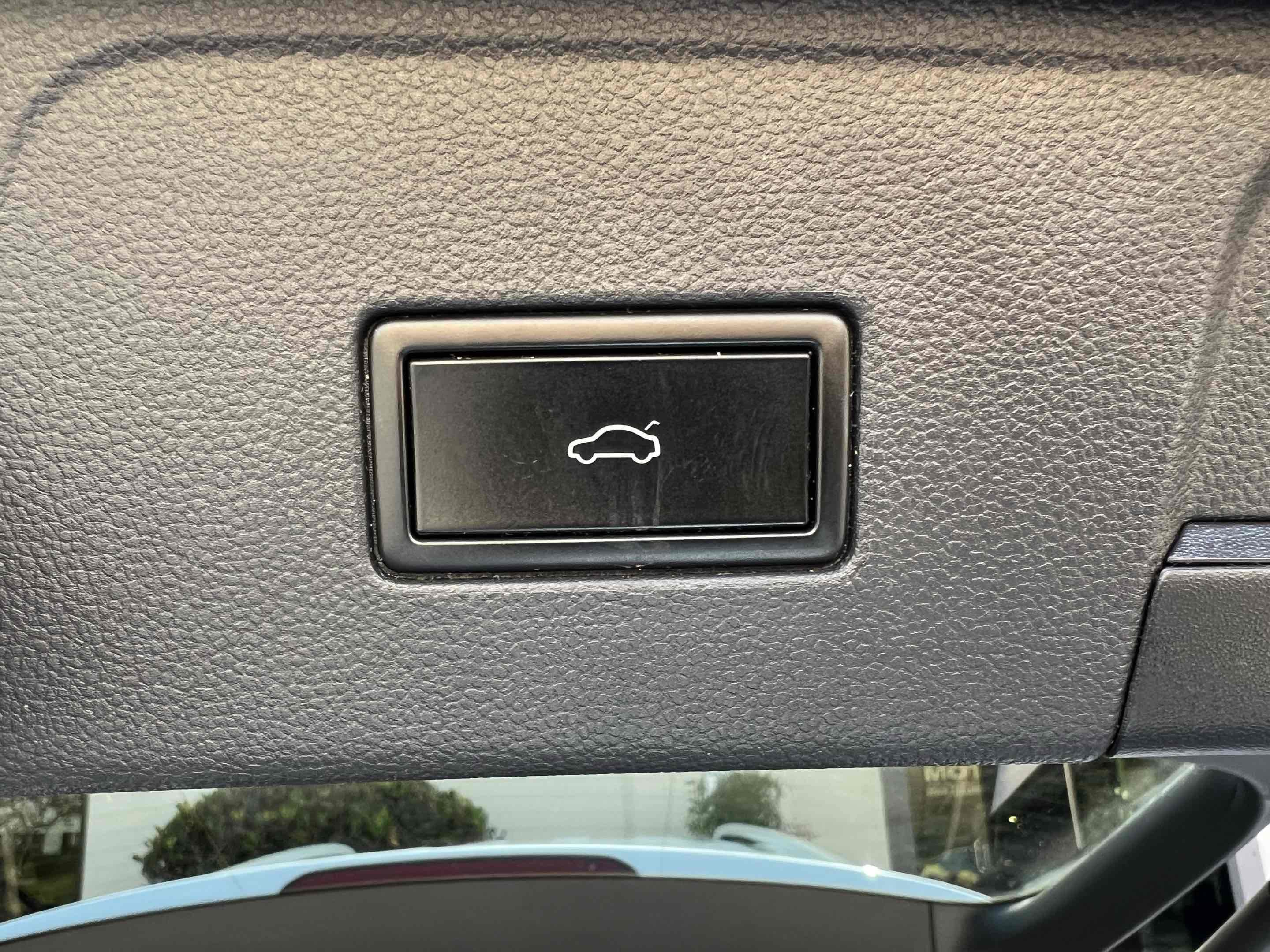 Used 2019 Volkswagen Atlas SE w/ Towing Package image 63