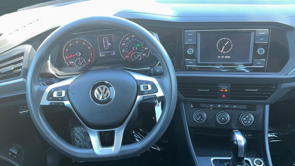 Used 2021 Volkswagen Jetta SE image 20