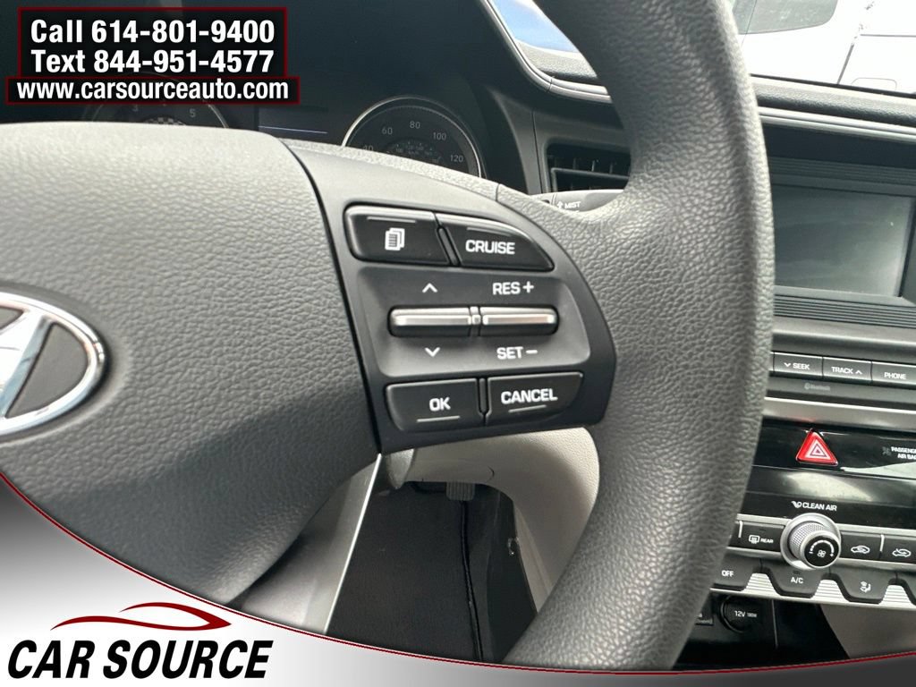 Used 2020 Hyundai Elantra SE FWD image 10