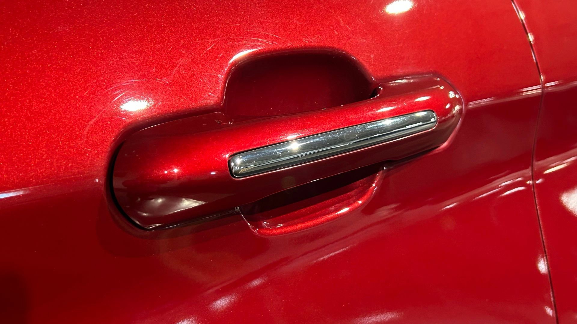 Used 2020 Ford Explorer Limited AWD/4WD image 25