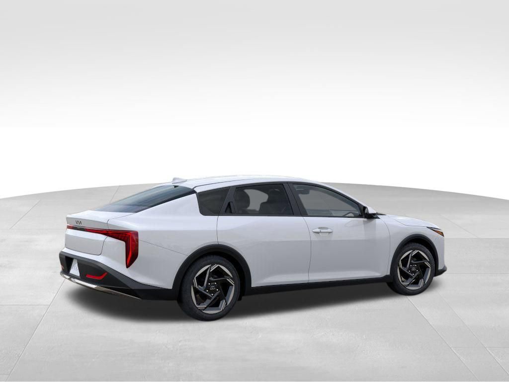 New 2026 Kia K4 EX image 6