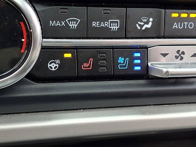 Used 2024 Ford Expedition Limited AWD/4WD image 29