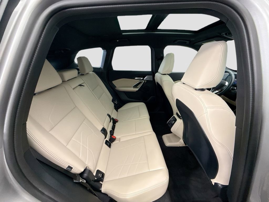 Certified 2025 BMW X1 xDrive28i w/ Premium Package image 20