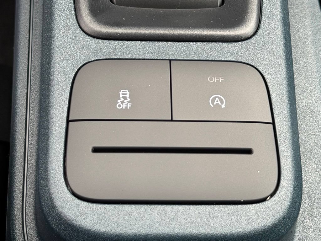 New 2026 Ford Maverick XL AWD/4WD image 10