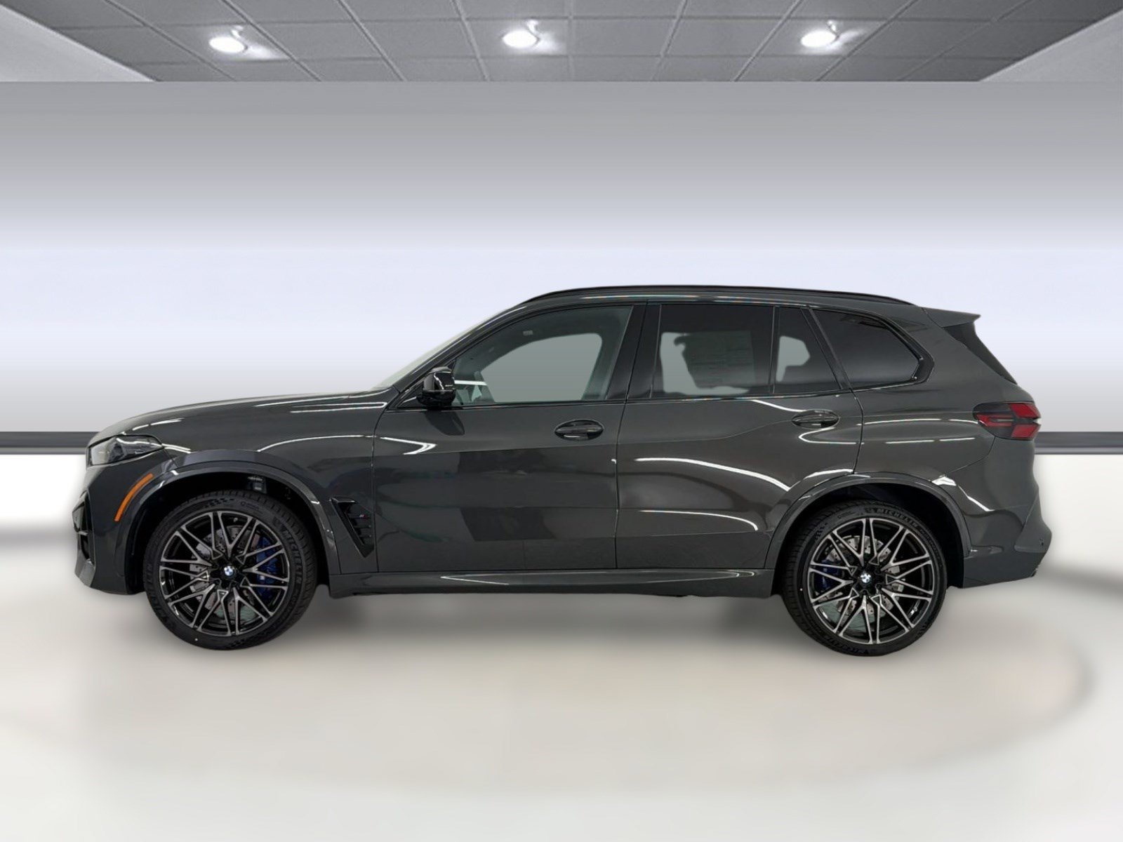 New 2026 BMW X5 M Competition w/ Executive Package AWD/4WD image 2