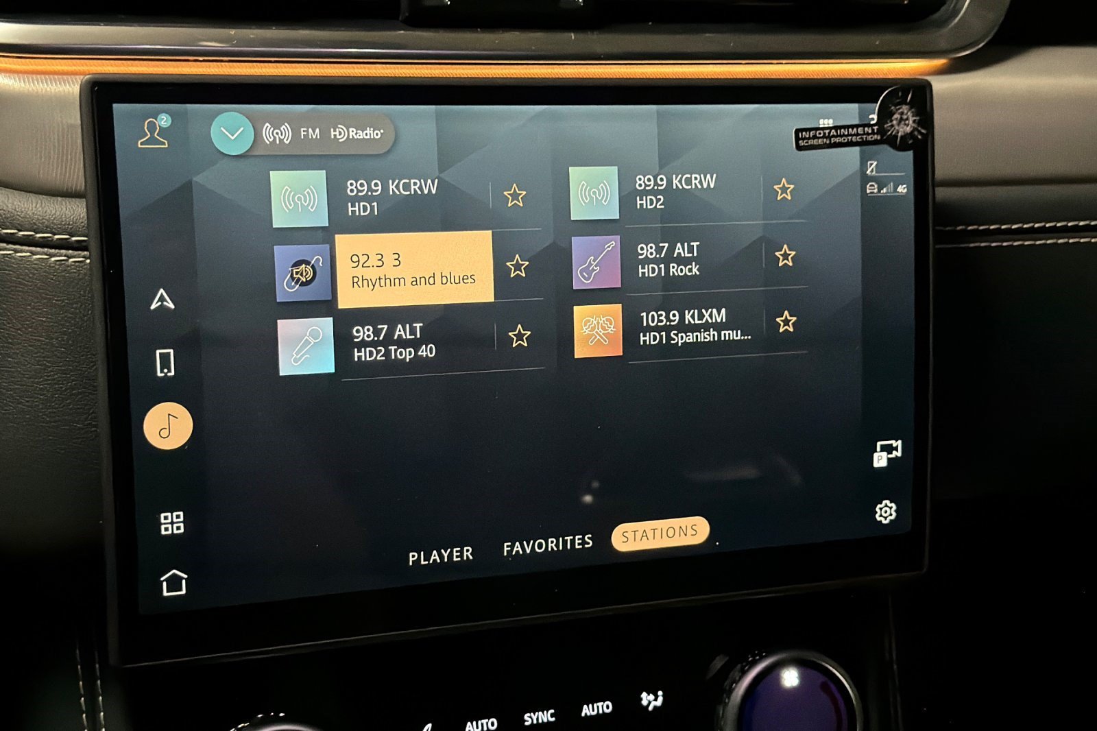 New 2026 Jaguar F-PACE R-Dynamic S AWD/4WD image 21