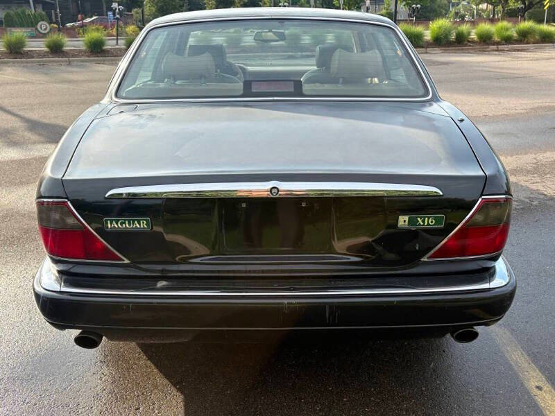Used 1997 Jaguar XJ6 image 22