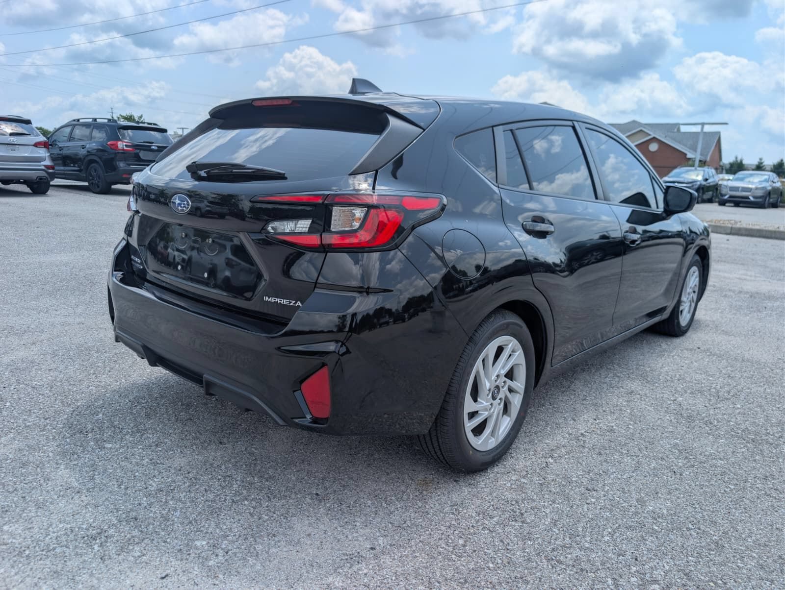 Certified 2024 Subaru Impreza 2.0i AWD/4WD image 5