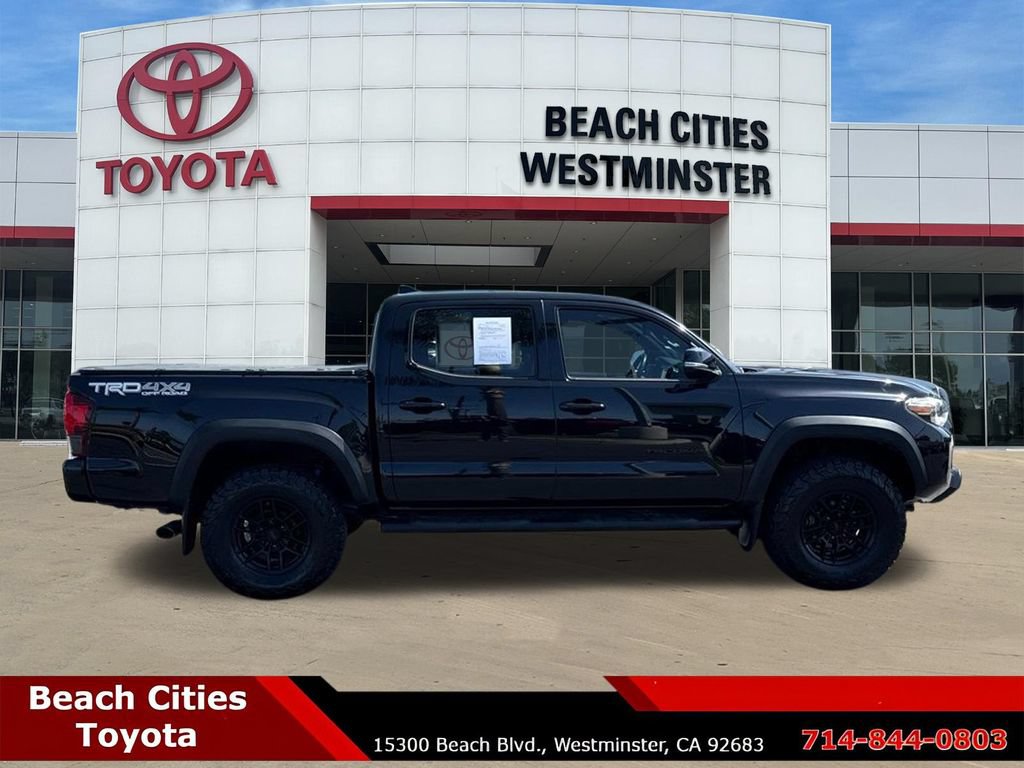 Certified 2019 Toyota Tacoma TRD Off-Road AWD/4WD image 12