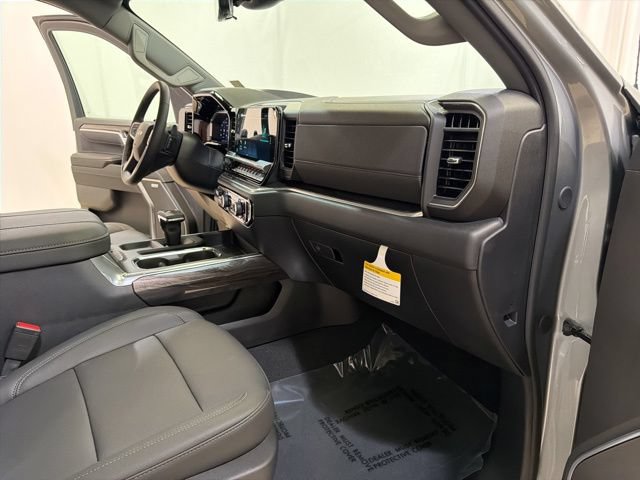 New 2026 Chevrolet Silverado 1500 LTZ w/ Technology Package AWD/4WD image 25