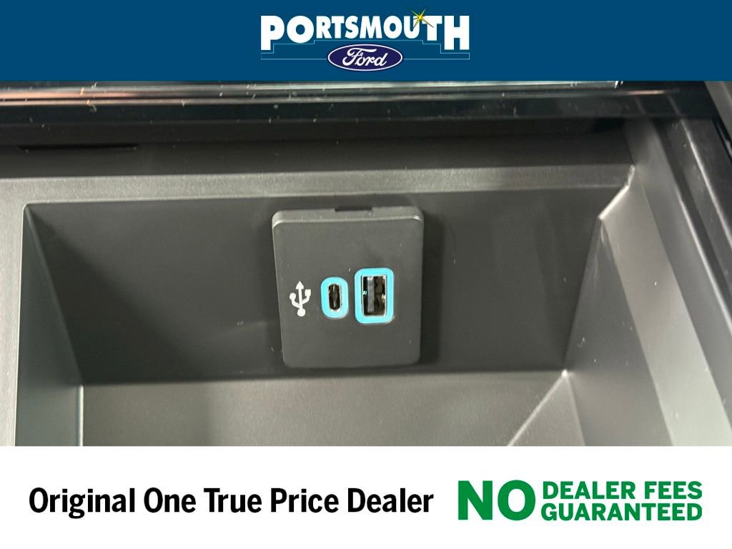 New 2026 Ford F350 Lariat image 16