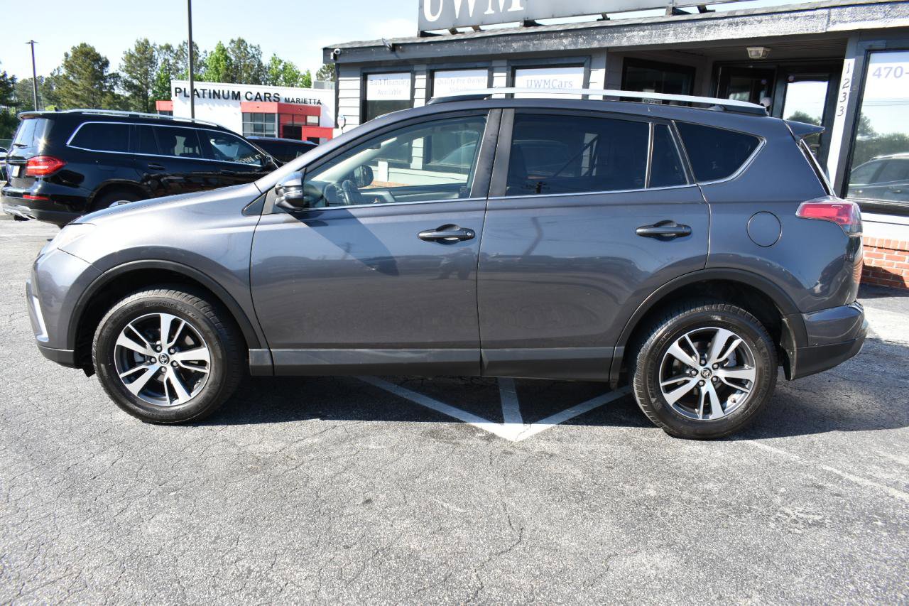 Used 2016 Toyota RAV4 XLE FWD image 9