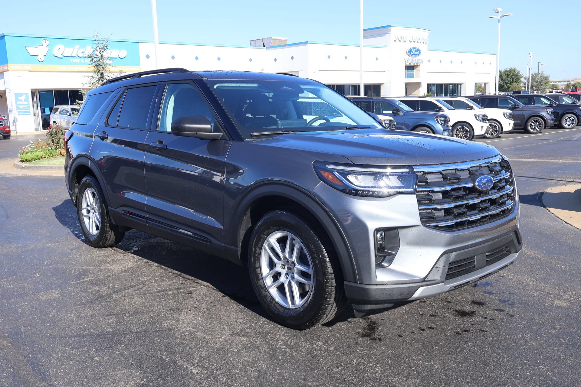 New 2026 Ford Explorer Active w/ Active Comfort Package