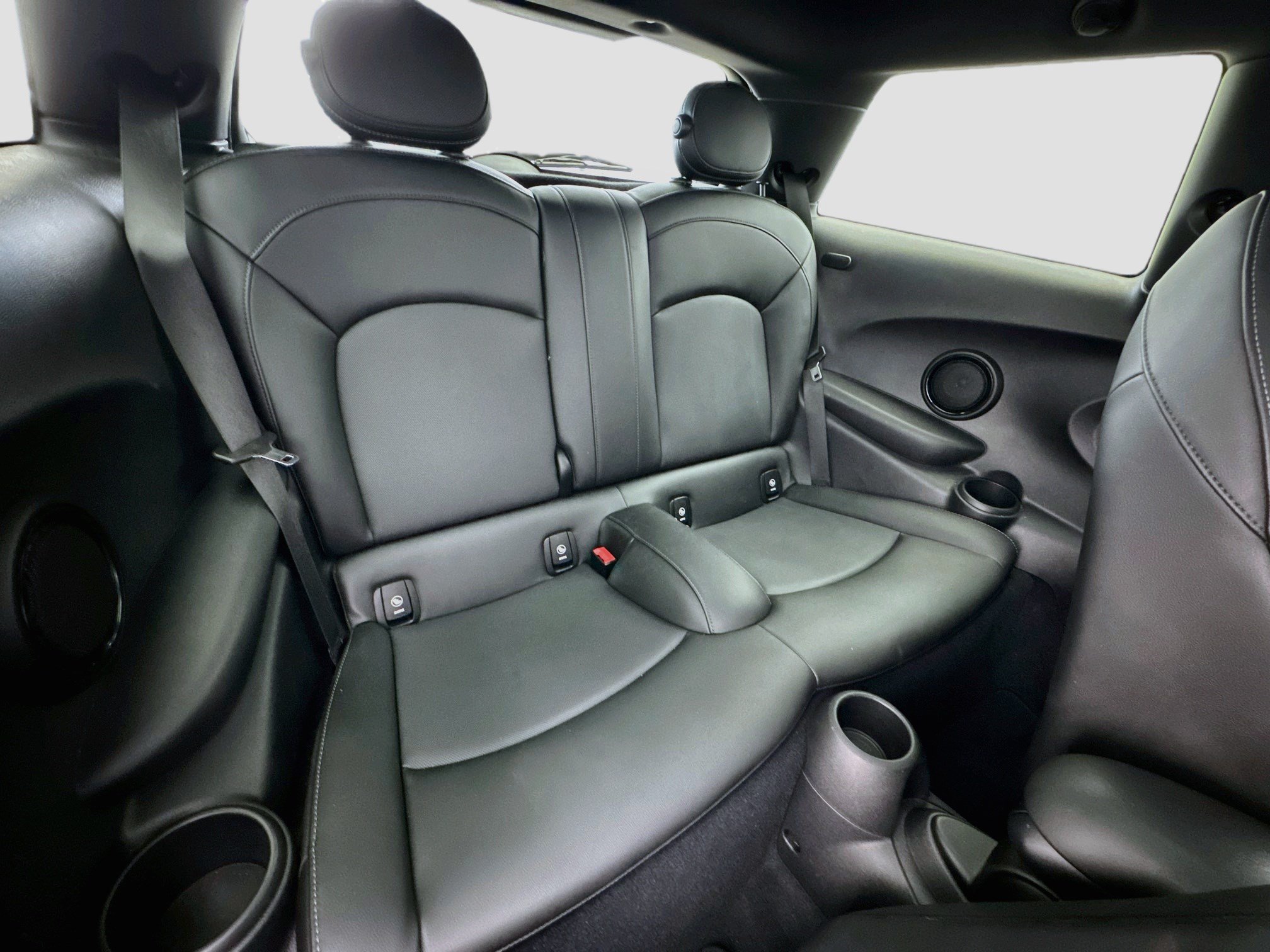 Used 2019 MINI Cooper S FWD image 18