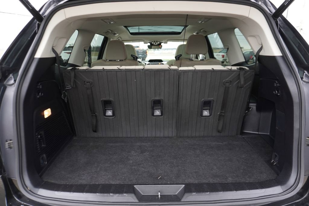 Used 2019 Subaru Ascent Premium w/ Popular Package #3 image 28