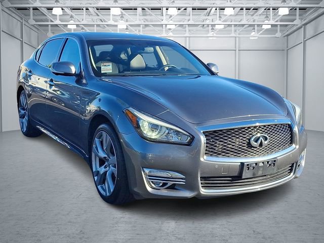 Used 2017 INFINITI Q70 L 3.7 image 3