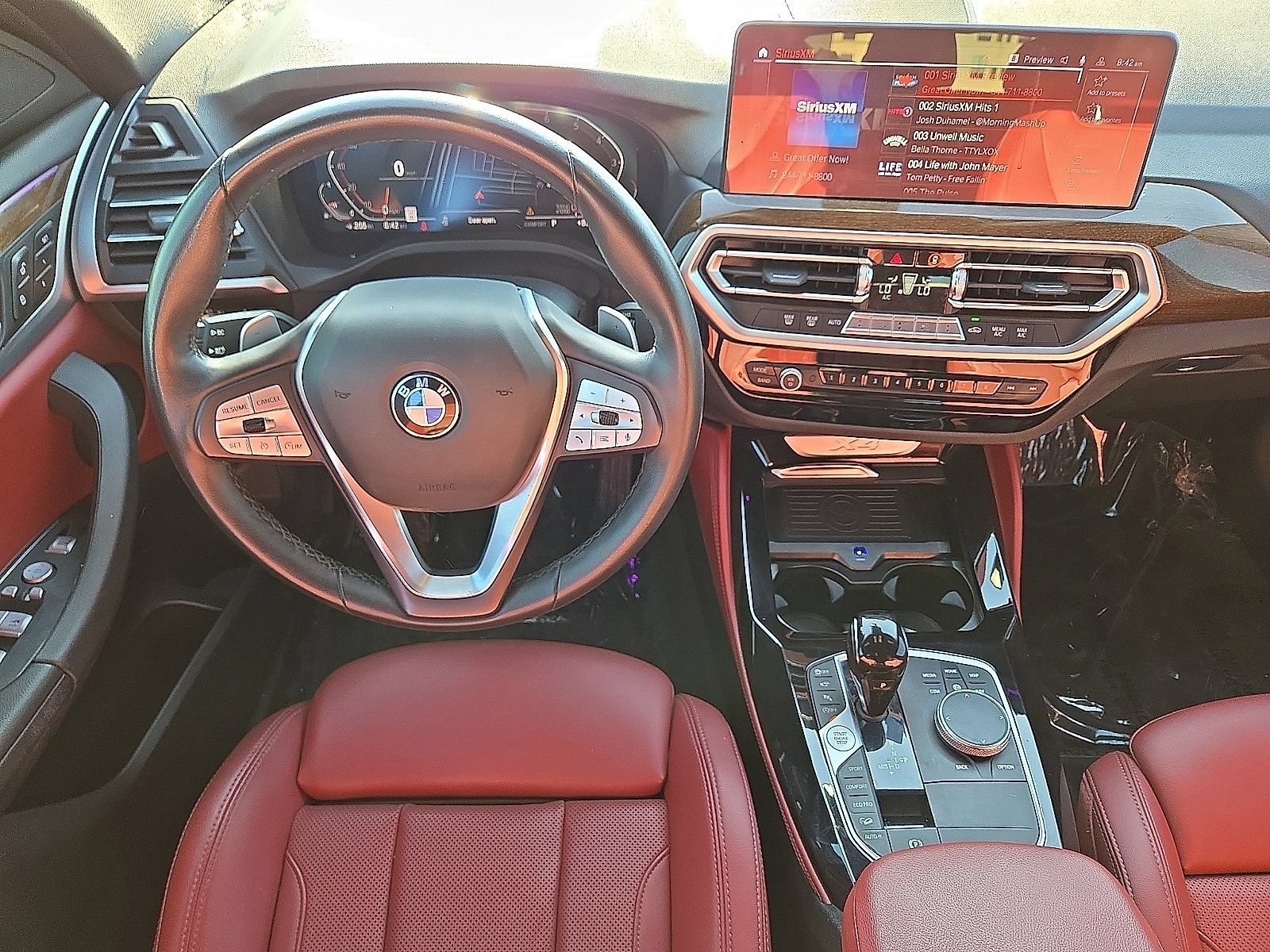 Used 2022 BMW X4 xDrive30i w/ Parking Assistance Package AWD/4WD image 19