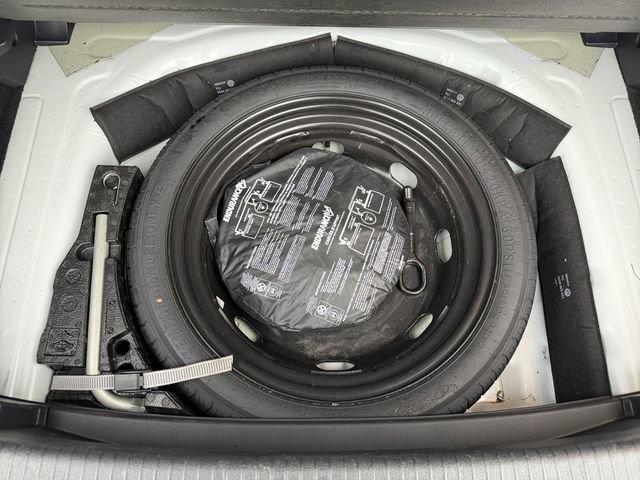 Used 2021 Volkswagen GTI S image 34