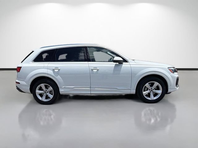 Used 2025 Audi Q7 2.0T Premium w/ Convenience Package AWD/4WD image 2