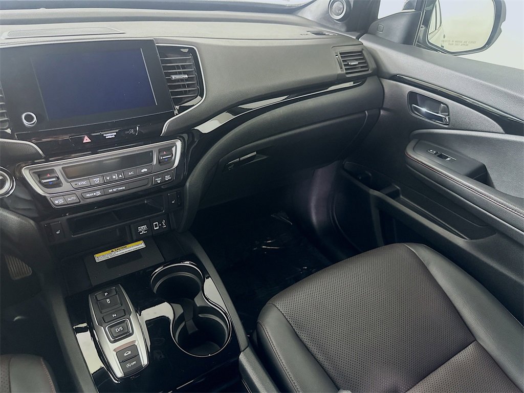 Used 2022 Honda Ridgeline Black Edition image 19