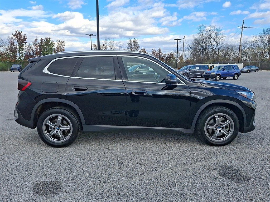 Used 2023 BMW X1 xDrive28i image 11