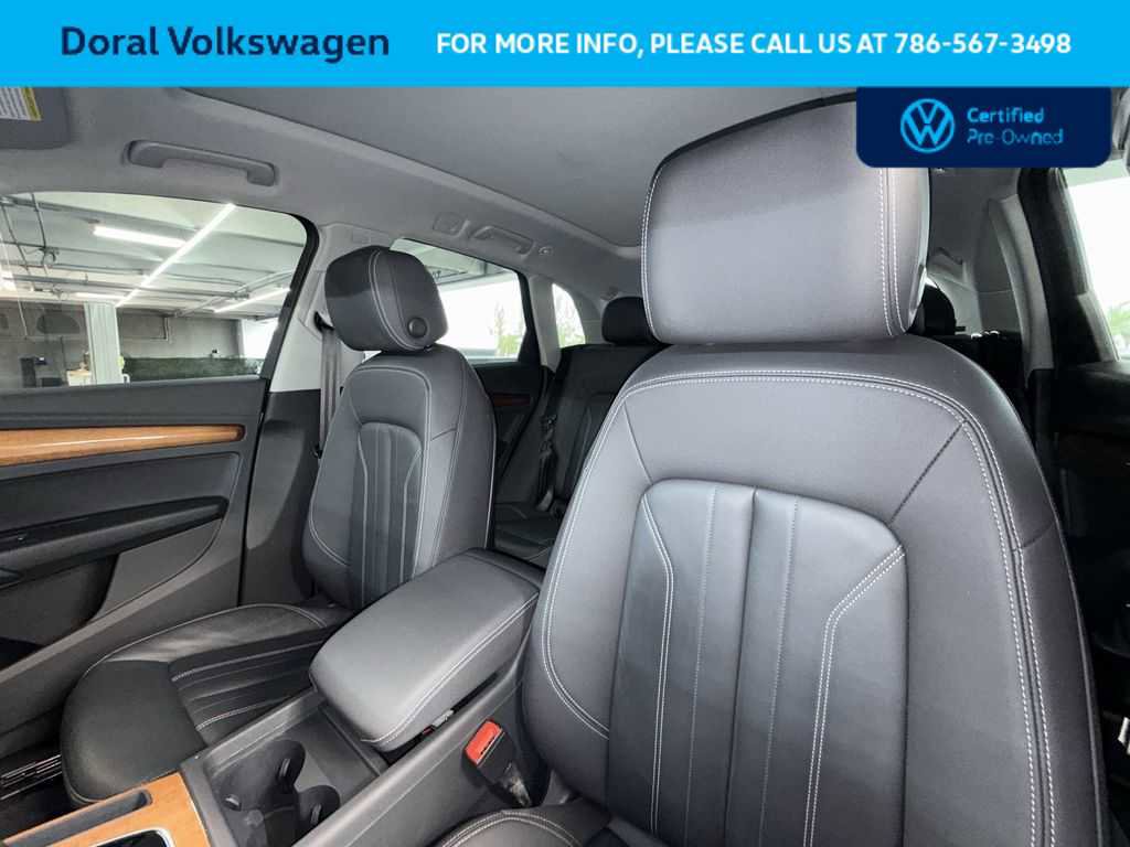 Used 2023 Audi Q5 2.0T Premium w/ Convenience Package image 14